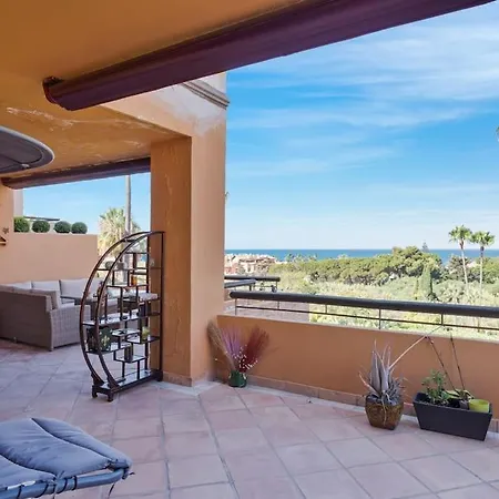 Breath Taking Views At Brisas, 3br Flat W/pool Marbellac